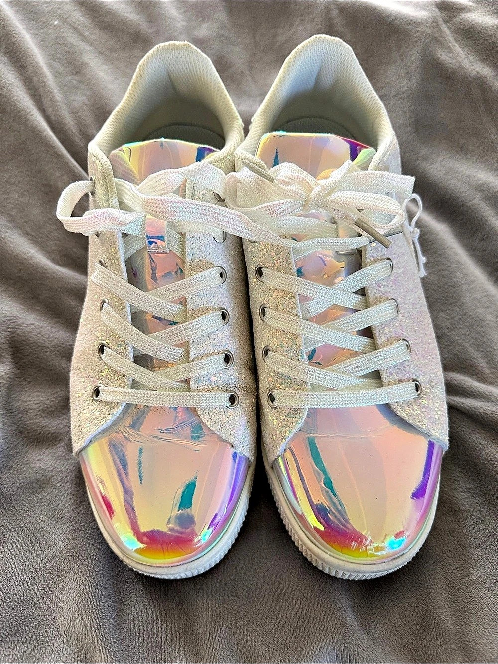 Lucky Step Iridescent Glitter Low Top Sneakers White & Pink US 7 / EU 38 / UK 5